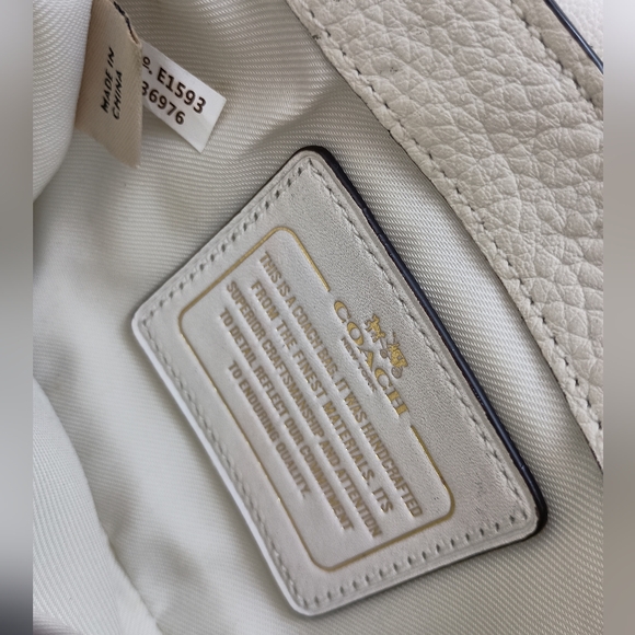 Coach Rip n Repair Shadow Crossbody 36976 Parchment Leather, Black Copper in EUC - Picture 11 of 12